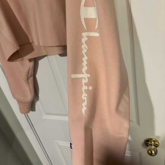 Champion Women's Reverse Weave Cropped Cut Off Crew - Picture 3 of 4